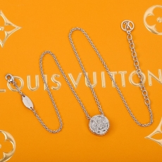 Louis Vuitton Necklaces